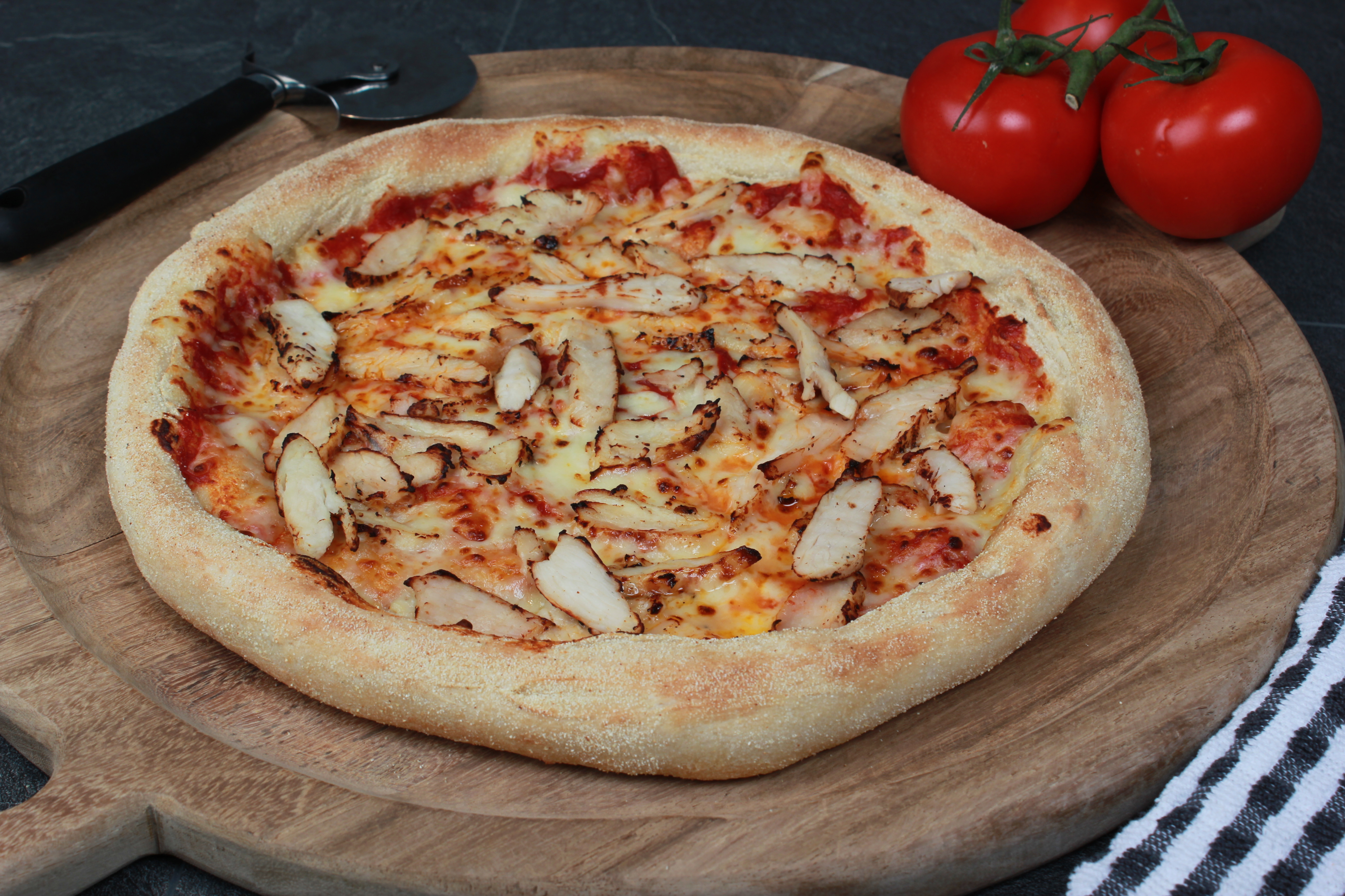 6024 Habibi Halal Roast Chicken Pizza
